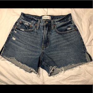 A&F Curve Love Mid Rise Boyfriend Shorts